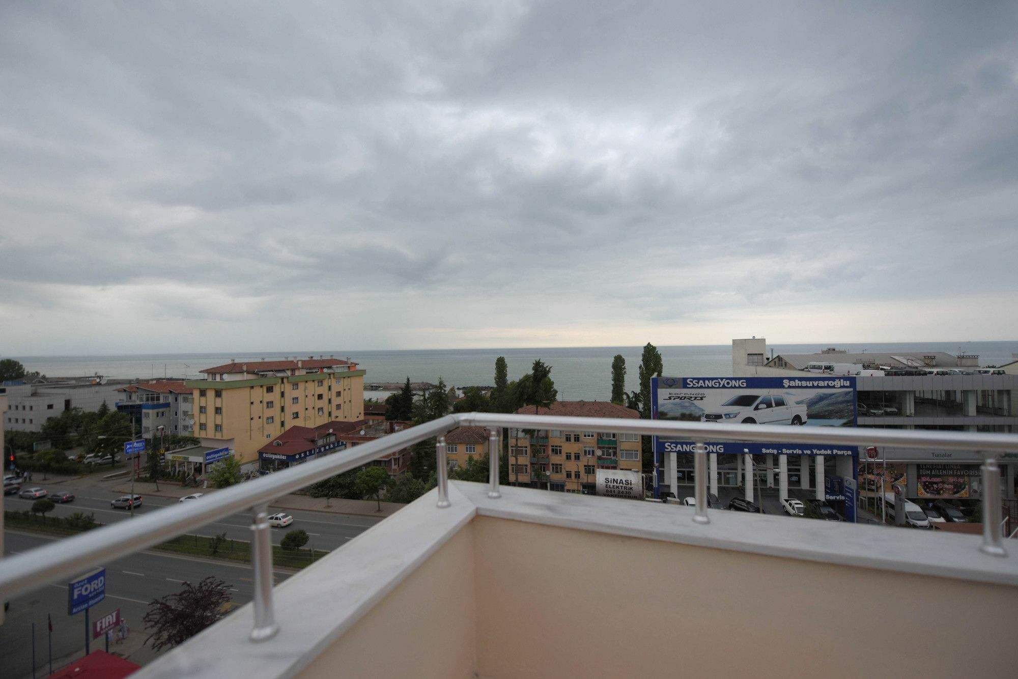 Simali Apart Akcaabat Exteriér fotografie